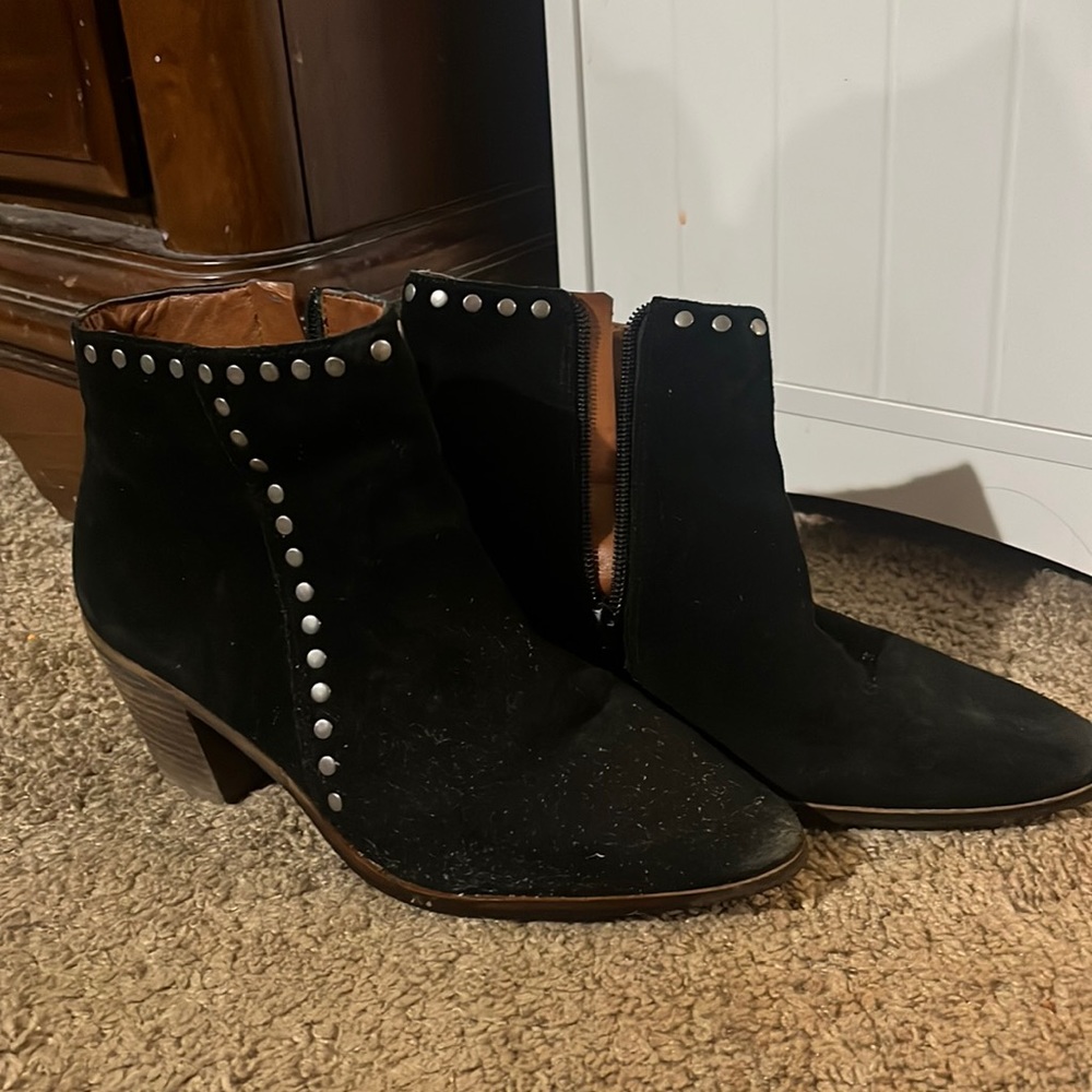 Lucky brand ankle books